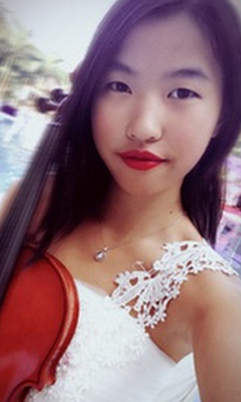 Suzi