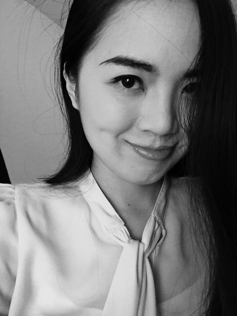 白丁菲
