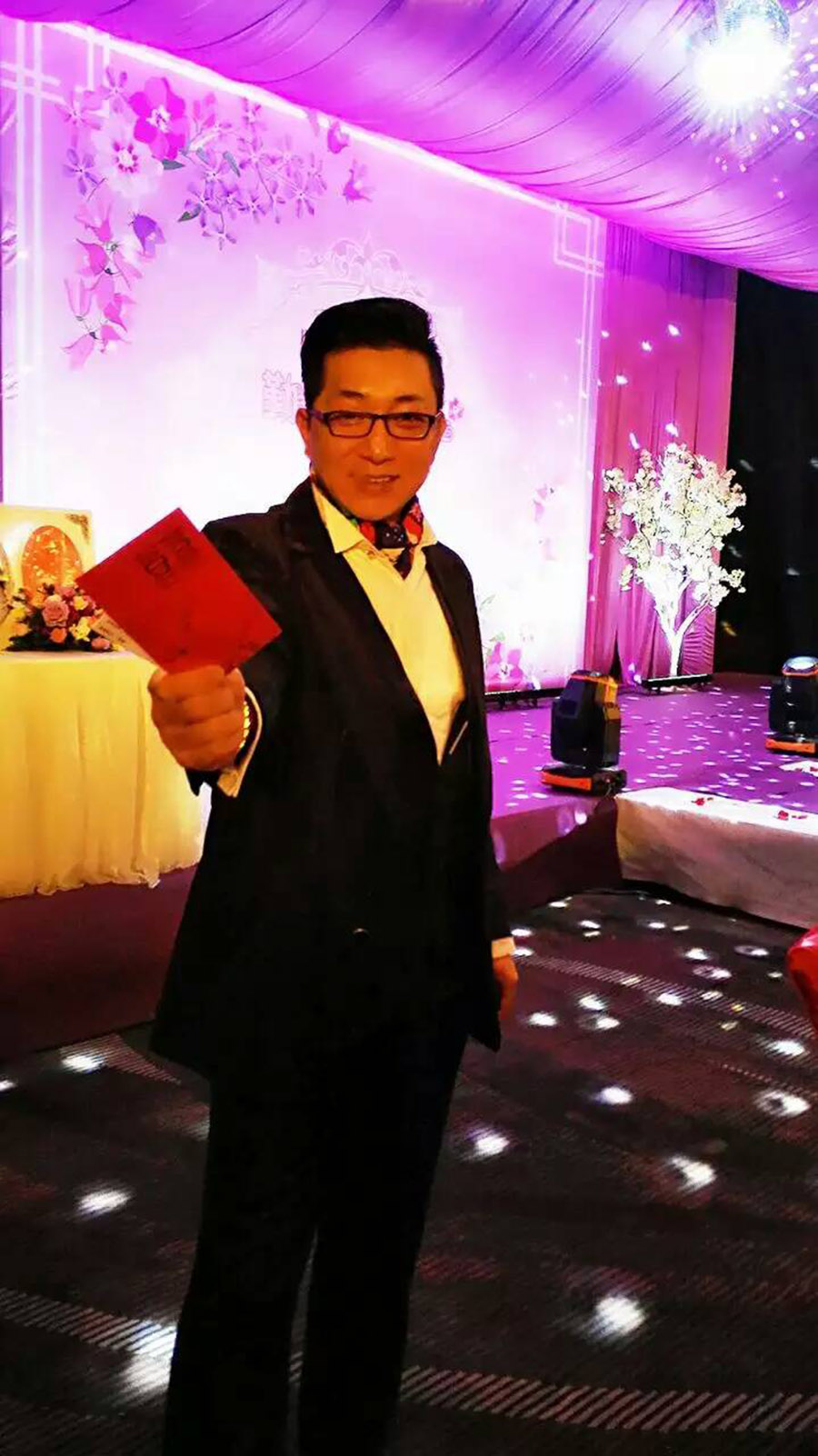 文东