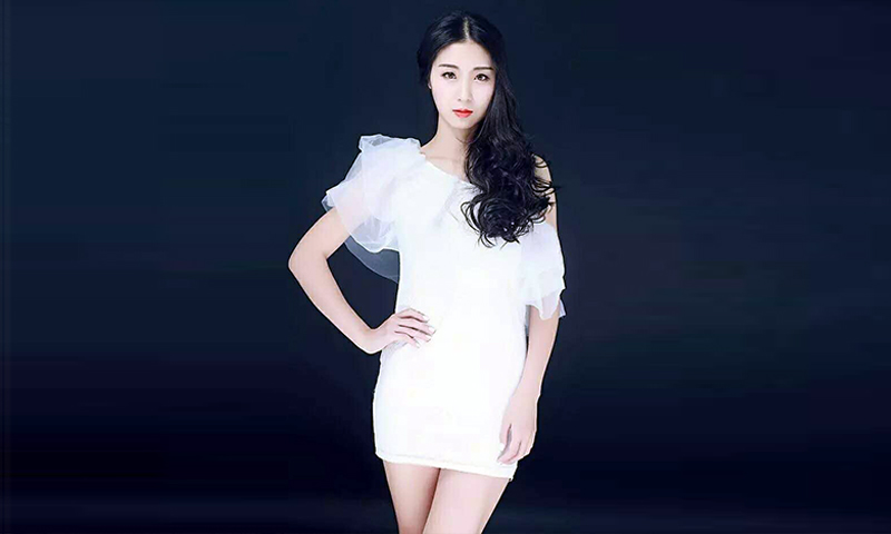 礼仪展示模特-蔡佩蓉