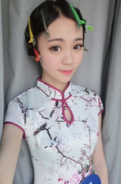 黄婷婷