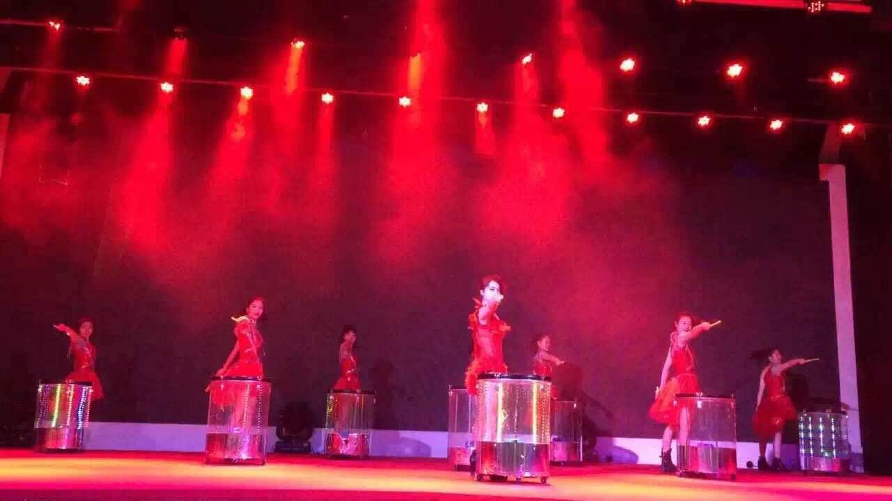 谢灿华