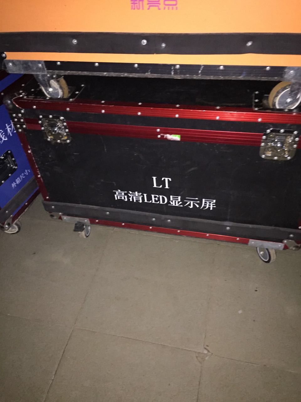 P4LED屏