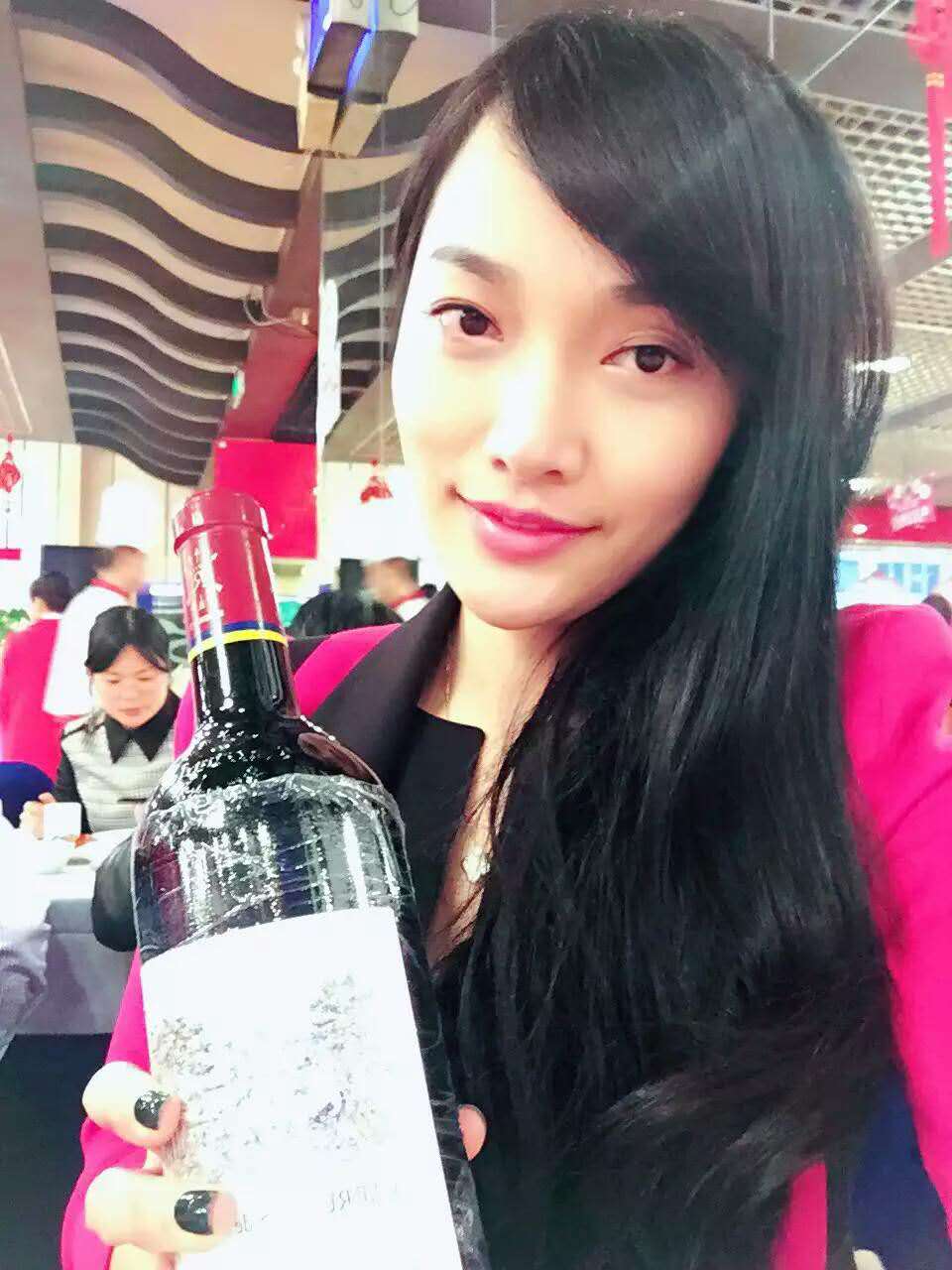 古典民谣女歌手--蜜糖