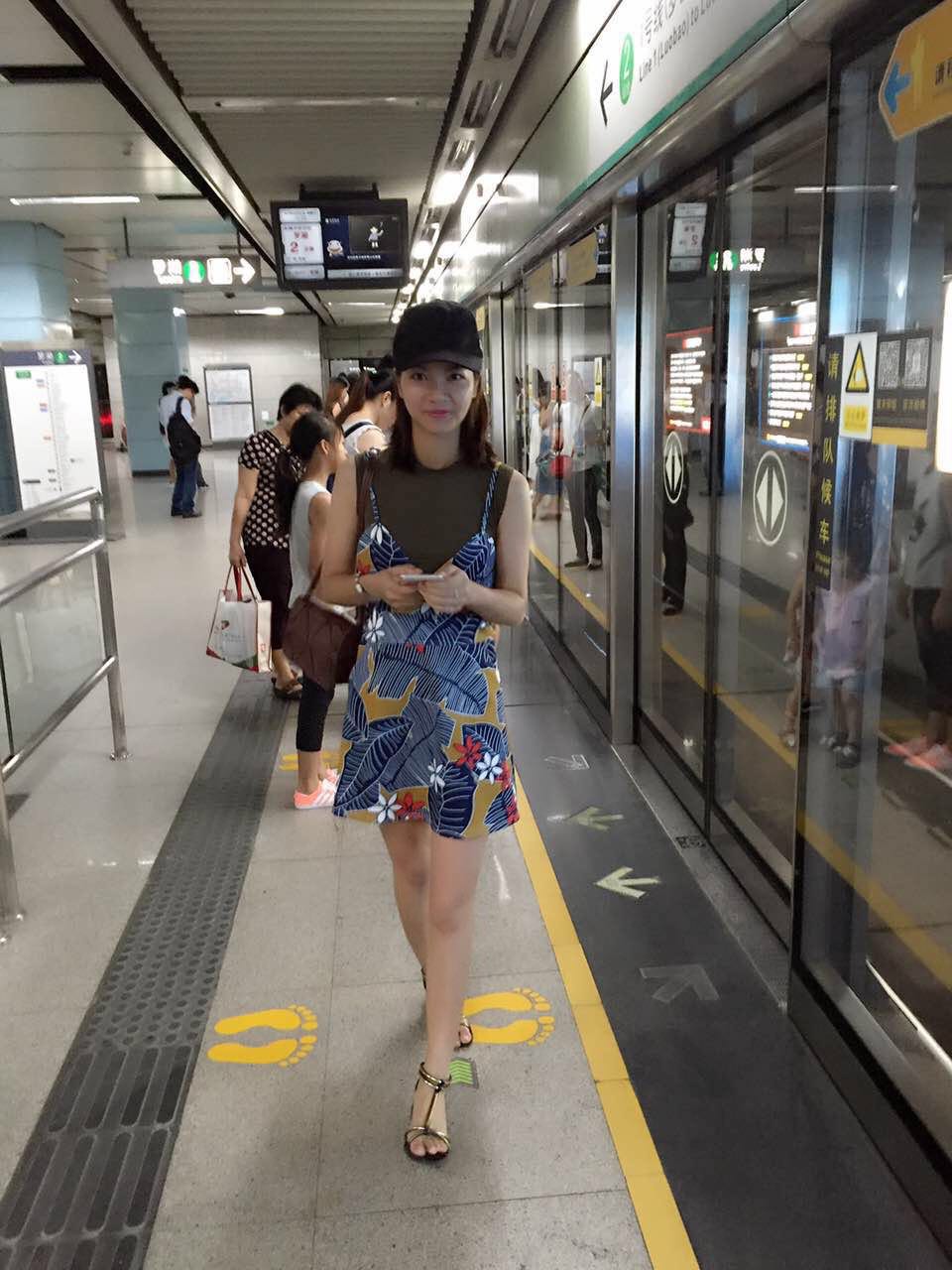 黄宏芬